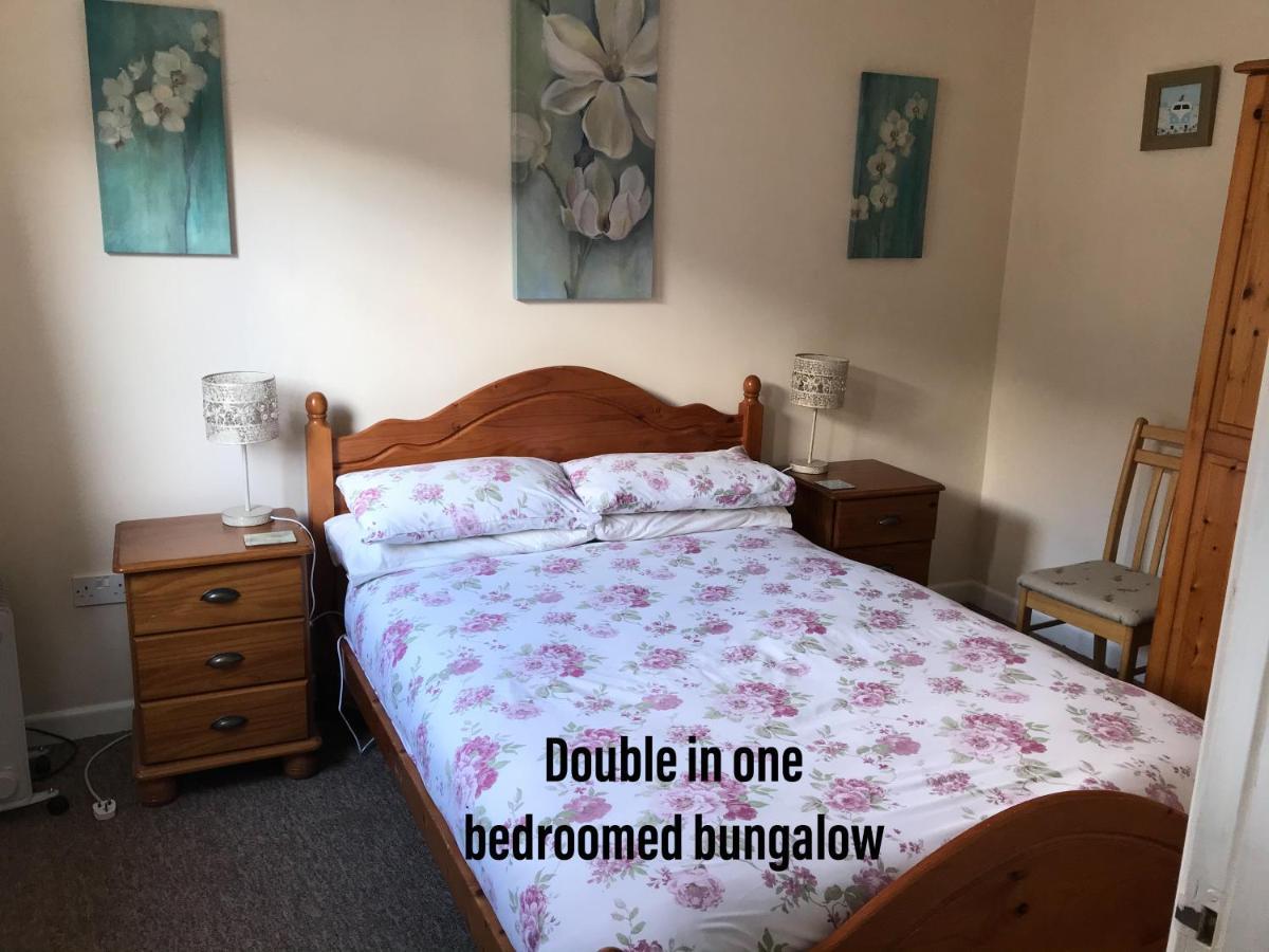 Court Farm Holiday Bungalows Ltd Watchet Eksteriør bilde