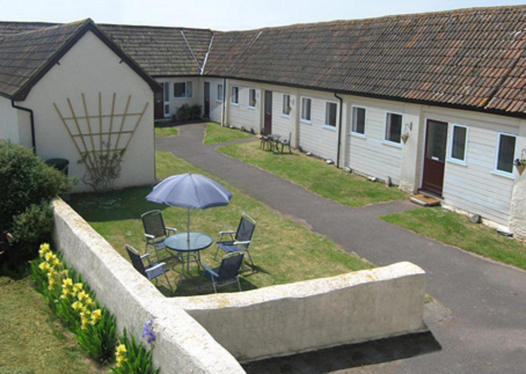 Court Farm Holiday Bungalows Ltd Watchet Eksteriør bilde